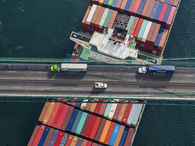 Port of Green Vip to distribute remaining 2023 dividends in cash at a rate of 30%