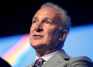 Peter Schiff speaks out as the surge of Bitcoin seems unstoppable