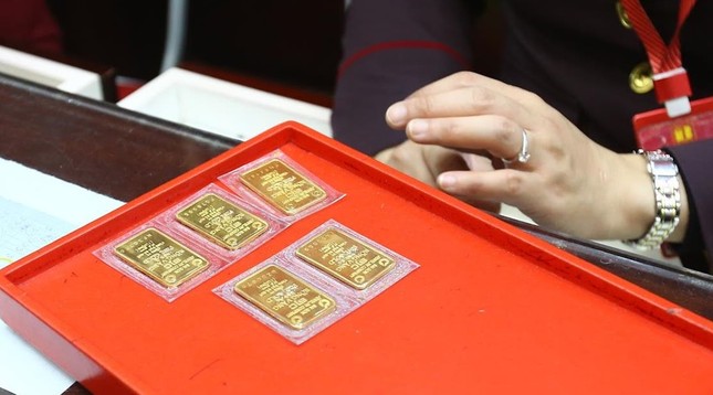 Is gold still a good investment channel this year?