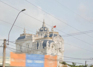 Disprove false information about the “most beautiful villa in Long An”