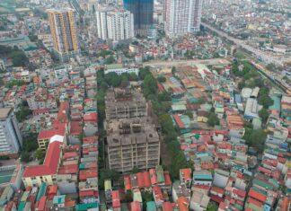 Abandoned after 12 years of construction, a close-up of the Sky Garden Twin Tower