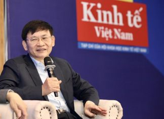 Debt Expert Worries About Bad Debts and their Management