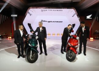 All-new Honda Air Blade – The Ultimate Substitute for SH, Equipped to Match, Starting from 42 Million VND.