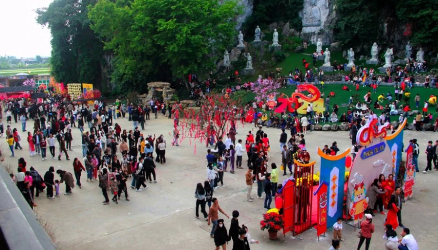 Travel to the Northern Central provinces “wins big” during Tet