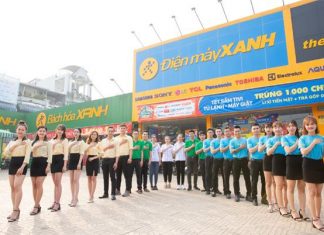 The World Mobile Company acquires 154,000 treasury shares after closing 200 stores and downsizing nearly 3,000 employees in Q4.