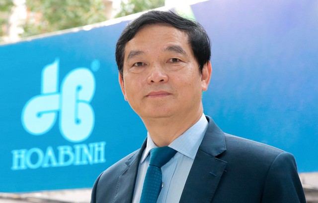 Le Viet Hai takes responsibility for shareholders as Hoa Binh Construction fails to fulfill 2023 plan, confirms that actual equity must be 60 times higher than audited financial statement