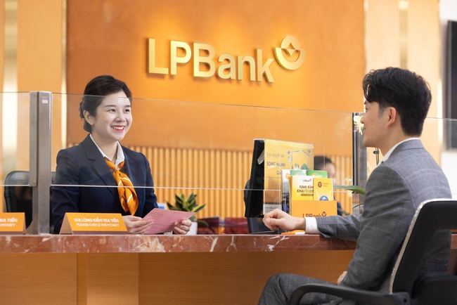 LPBank Implements Procedures to Change Name to Loc Phat Bank