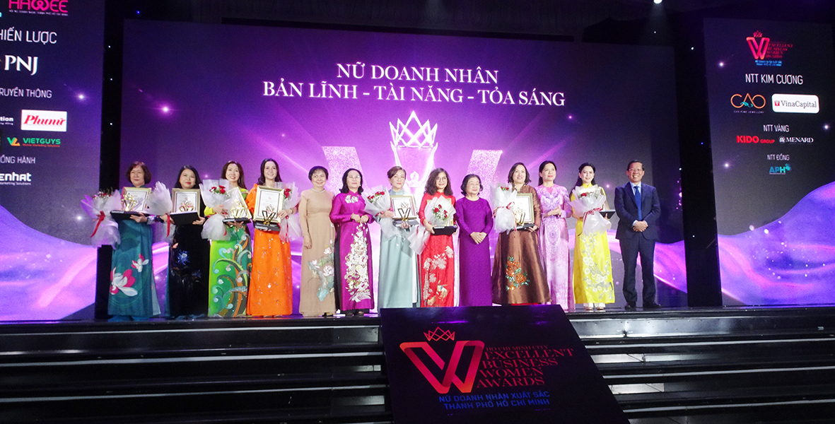 The Visionary Female Leader: Forging a Sustainable Future