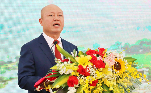 The Master Wordsmith: Crafting Captivating Copy for the Web
“Veteran Leader of Vietnam Chemical Group’s Board of Directors, Nguyen Phu Cuong, Steps Down into a Well-Deserved Retirement”