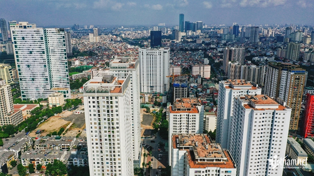 “The Struggles of Home Ownership: Why a Salary of Under $1,500 per Month May Not Cut It”