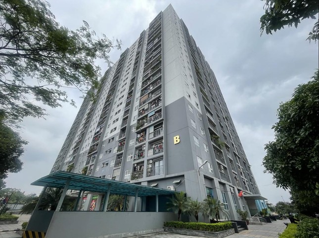 Why is it Hard to Secure a Bank Loan for Real Estate Purchases Despite Low Interest Rates?