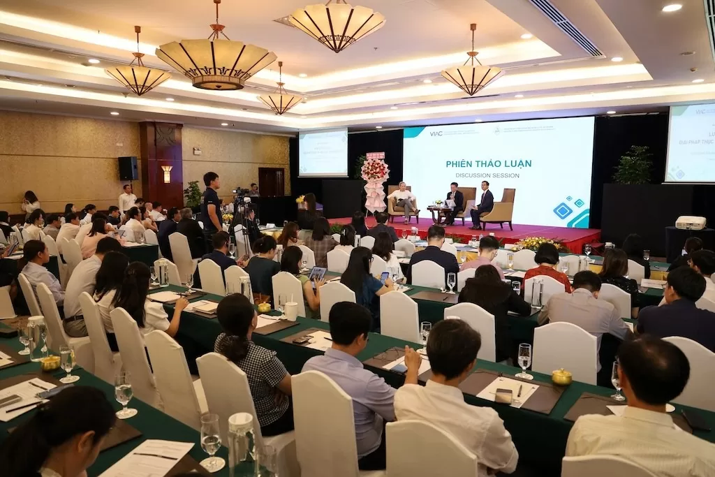 “How to Secure Land for Commercial Real Estate Development: A Guide for Businesses”