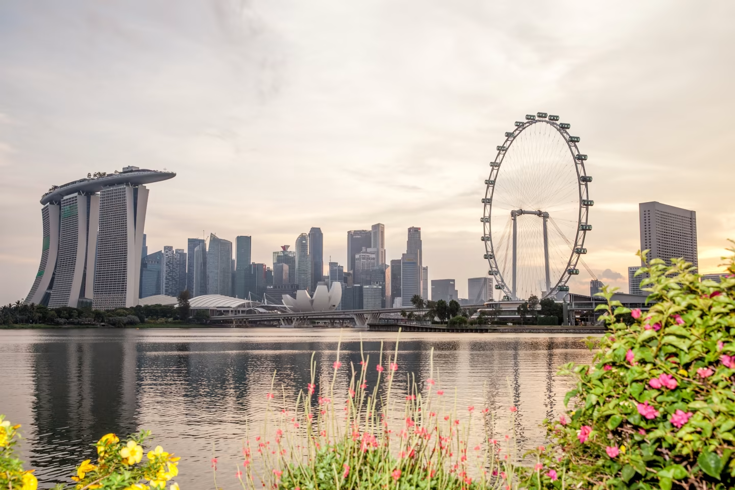 The ASEAN Country with FDI Inflows into Vietnam Doubling that of the Top 5 World Economies Combined in the First 7 Months of 2024