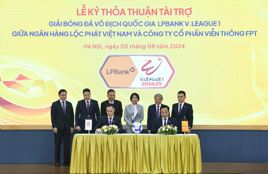 LPBank Becomes the Main Sponsor of the National Football Championship: LPBank V.League 1 – 2024/25