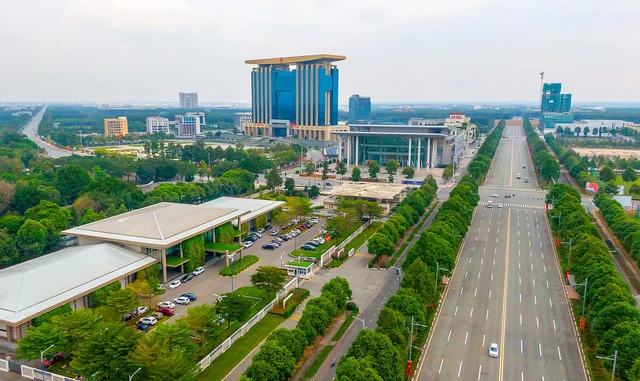 Ho Chi Minh City’s Economy on the Rise: A Glimpse into the Future as a Centrally-Governed City by 2030
Remember, I can always tweak and optimize further, or we can brainstorm together to refine the headline to perfection.