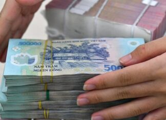 What Are the Benefits of Short-Term Savings?