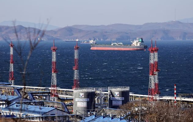 The World’s Second-Largest Oil Tycoon Prepares to Pump Cheap Oil to China, Adding Pressure on Russian Supplies