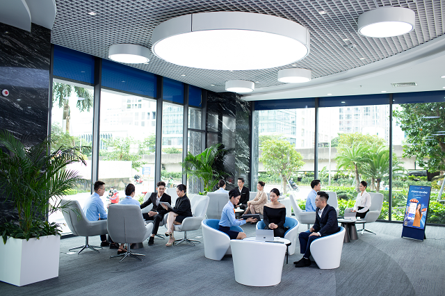 “KienlongBank Offers Lower Interest Rates and Faster Loan Processing to Support Customers Affected by Storm Yagi”