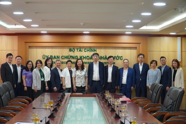 The Chinese Brokerage Firm: Ready to Connect Investors with Vietnam