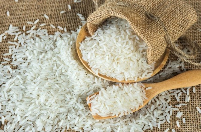 Indonesia Seeks to Import 900,000 Tons of Rice by Year-End