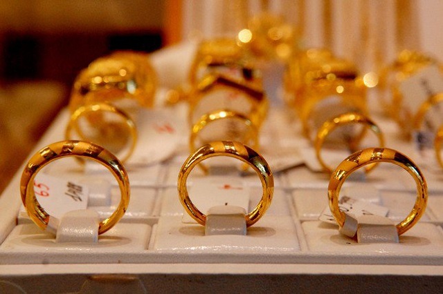 Gold Ring Prices Soar to All-Time Highs: Opportunity or Investor Risk?