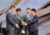 Vietnam Airlines Excels, Winning the “Sustainable Development Idea” Award at Human Act Prize 2024