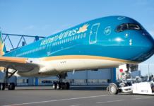 Vietnam Airlines Soars to New Heights with a Record-Breaking Net Profit of VND 6,883 Billion in 2024, Coupled with a Significant Reduction in Debt.