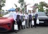 VinFast Delivers First MPV Limo Green: Priced at VND 749 Million, This Feature-Rich Vehicle Rivals Xpander, XL7, and Veloz Cross