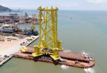 Unveiling Vietnam’s Largest 4,000-Ton Cargo Transport and Launch Record: Which Company Leads the Way?