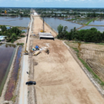 “Over 27 Trillion VND Expressway Project Delayed: Ministry of Construction Urges Immediate Action”