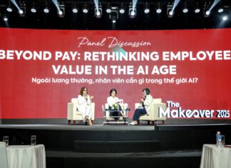 Human Resource Management in the AI Era: How Home Credit Adapts and Transforms