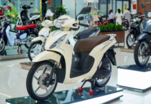Massive Honda Motorcycle Promotion: Free Smartphones, Headphones, and Unprecedented Deals on Select Scooters