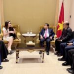 Deputy Prime Minister Nguyen Chi Dung Meets with 500 Global Venture Capital Fund