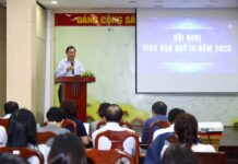 Ho Chi Minh City Business Association Leader: License-Related Procedures Are Extremely Slow