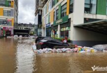 Flood Warnings from Rain-Prone Residential Areas in Hanoi