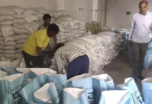Minister of Agriculture Leads Raid, Dismantles Counterfeit Fertilizer Ring in India, Seizes Over 24,000 Bags of Products