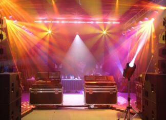 “PLASE SHOW: The Ultimate Audio-Visual Tech Extravaganza Returns to Hanoi”