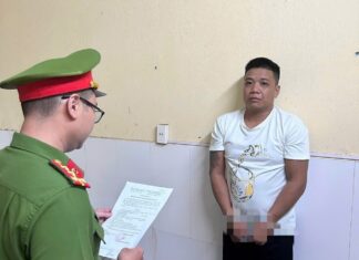 Illegal Gold Smuggler Caught Transporting 440g of Gold Worth Over $60,000 in Da Nang
