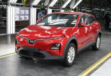 Asia’s Billion-Strong Nation Welcomes VinFast and Tesla Simultaneously, but Is the American Giant Falling Behind?