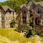 What Lies Within the $1.6 Billion Resort Abandoned for Over a Decade?