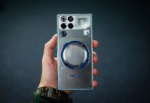 “Expert Review: ‘My First Time Using This 7,500mAh Battery Phone—I Completely Forgot to Charge It'”