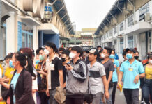 Which Wards and Communes in Ho Chi Minh City Will See a Minimum Wage Increase to 870,000 VND/Month Starting 2026?