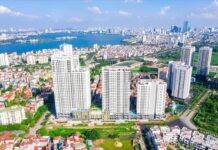 Revealed: Real Estate Giant Pays Employees Nearly $1,700 Monthly Salaries