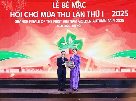 HDBank Joins Hands with the Government to Support Flood-Affected Communities