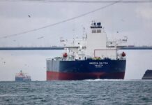 Amid Sanctions Storm, Tens of Millions of Tons of Russian Oil Find a ‘Loophole,’ Quietly Slipping Across the Globe to Generate Over $5 Billion