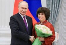 President Putin Awards Thai Huong, Vietnamese Businesswoman, with Prestigious Order at the Kremlin