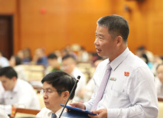 Ho Chi Minh City Chairman Addresses $430 Million Flood Control Project and Rail Link to Long Thanh Airport