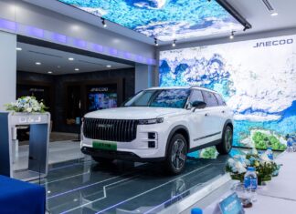 Vietnam’s Auto Market Shifts Gears: “Double Incentives” Outpaced by “Triple Benefits”