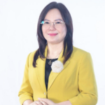 Portrait of the Female Executive Taking the Helm at Traphaco: Holder of Two Master’s Degrees, 30 Years of Dedication to the Company