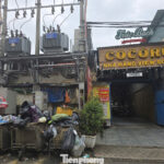 Mysterious House Embraces Power Pole in Hanoi’s Central District